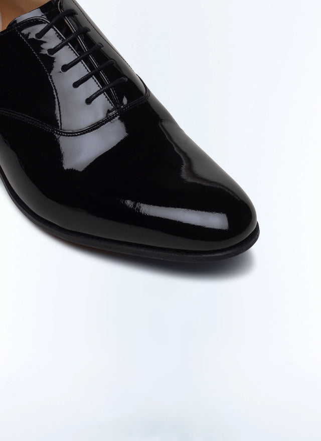 Richelieu en cuir verni noir Noir