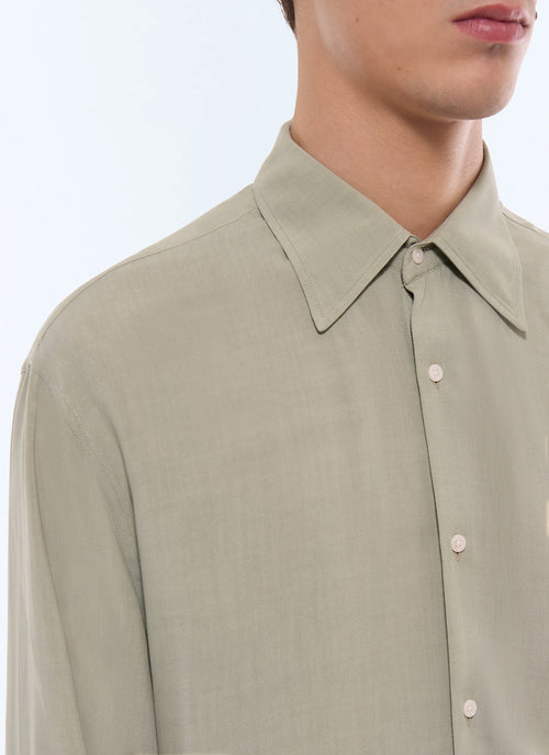 Chemise col hirondelle en viscose Vert sauge