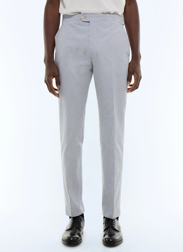 Pantalon ajusté en seersucker à rayures Blanc - Rayures bleu ciel